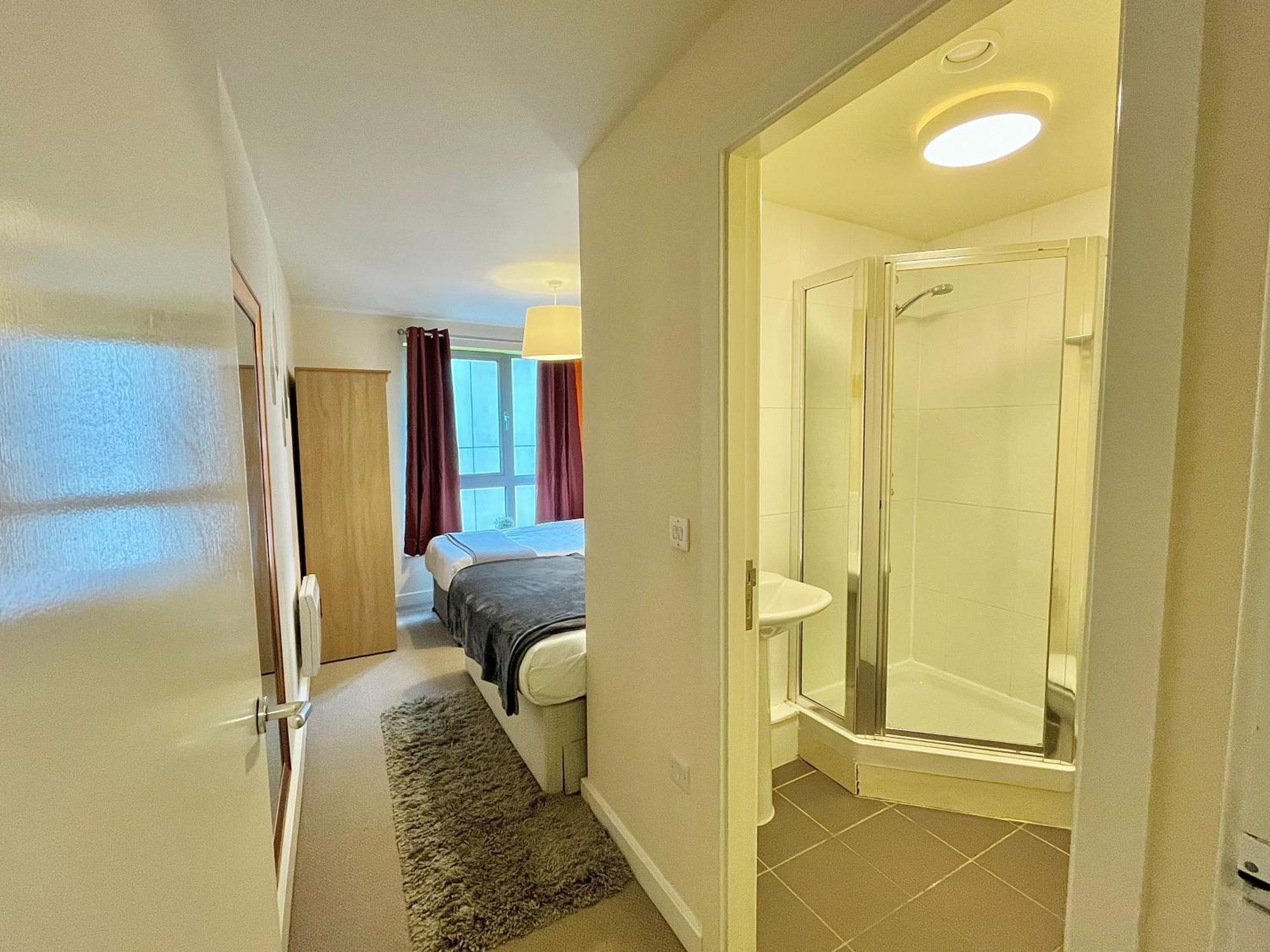 Skyview Apartment By Noknokstay - City Centre With Parking - Group, Family, Business Шеффілд Екстер'єр фото