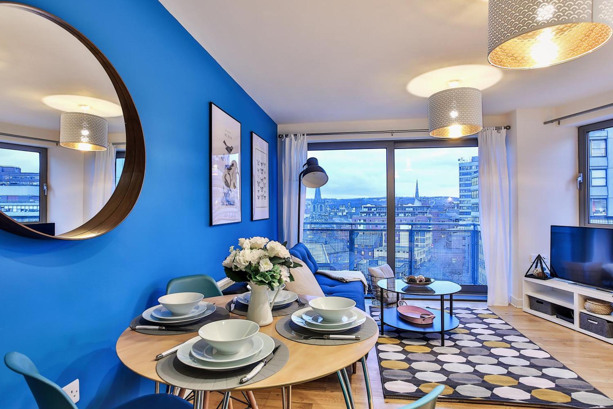 Skyview Apartment By Noknokstay - City Centre With Parking - Group, Family, Business Шеффілд Екстер'єр фото