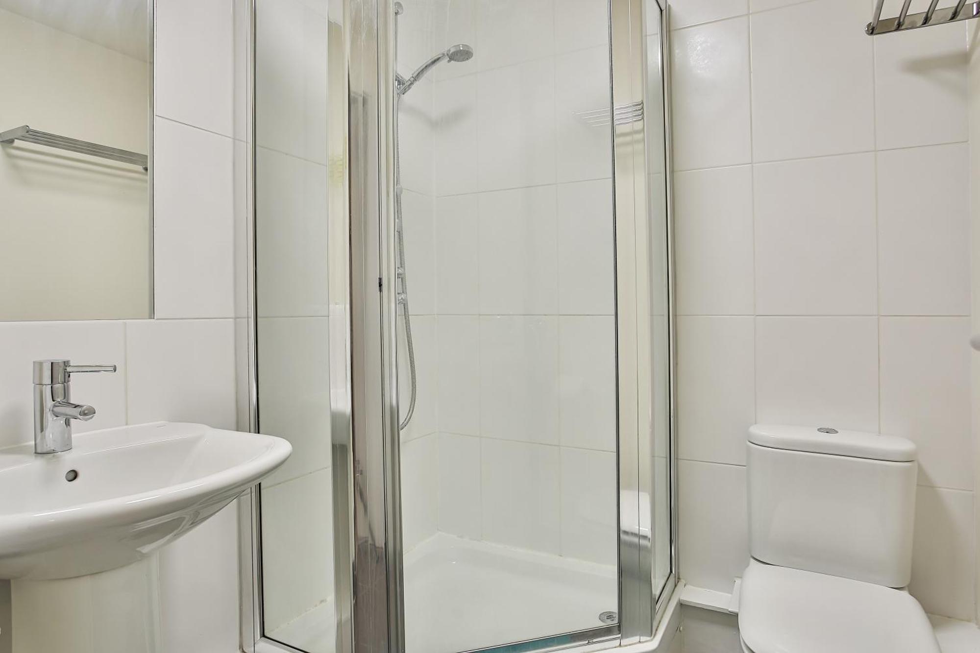 Skyview Apartment By Noknokstay - City Centre With Parking - Group, Family, Business Шеффілд Екстер'єр фото