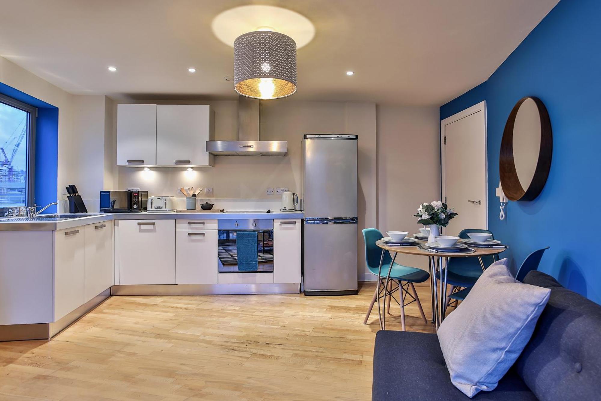 Skyview Apartment By Noknokstay - City Centre With Parking - Group, Family, Business Шеффілд Екстер'єр фото